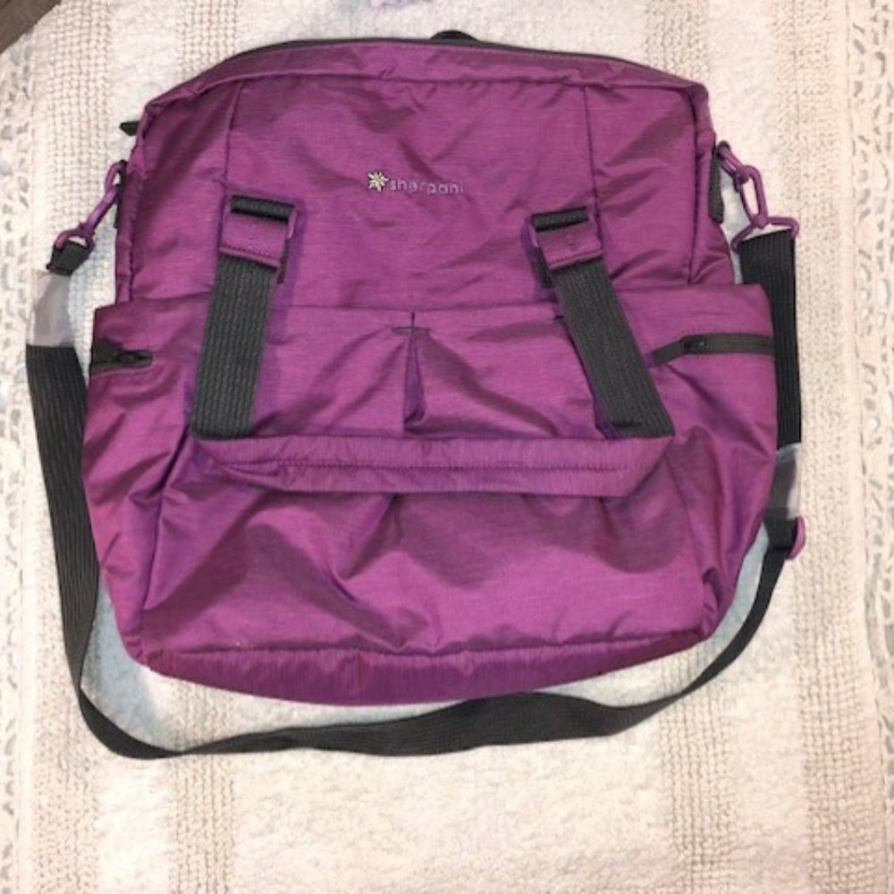 Sherpani Wellness Wisdom Crossbody Travel Tote